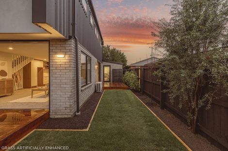 Photo of property in 153 Springfield Road, St Albans, Christchurch, 8014