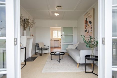 Photo of property in 22 Government Road, Raglan, 3225