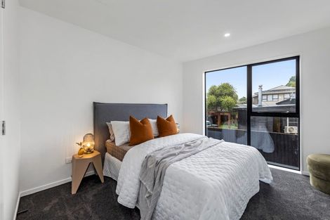 Photo of property in 15 Humariri Street, Point Chevalier, Auckland, 1022