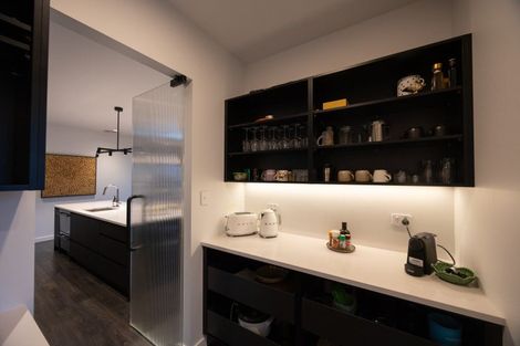 Photo of property in 11 Awanui Avenue, Hokowhitu, Palmerston North, 4410