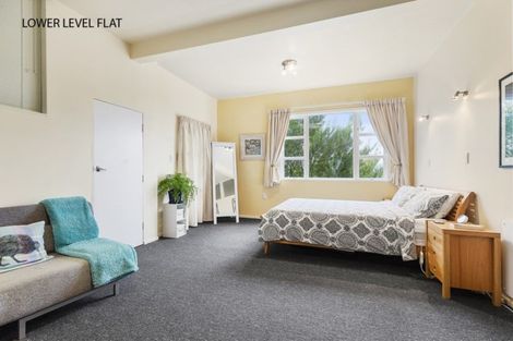 Photo of property in 32 Newport Terrace, Seatoun, Wellington, 6022