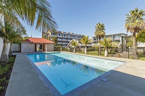 Photo of property in Westward Park Estate, 14b/30 Westward Ho, Glen Eden, Auckland, 0602