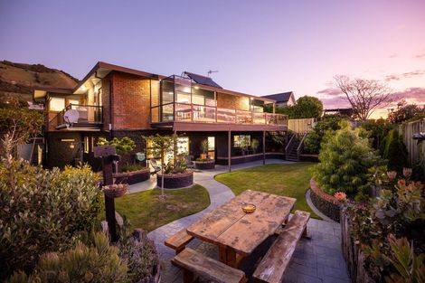 Photo of property in 18 Avonbank Place, Marybank, Nelson, 7010