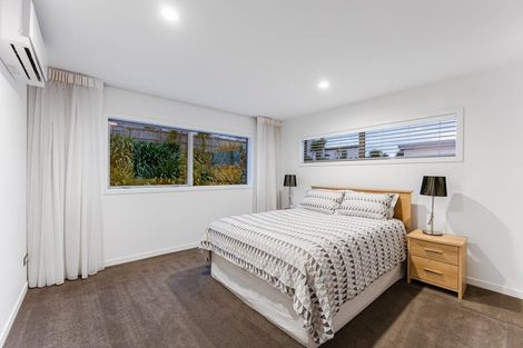 Photo of property in 21 Caldera Drive, Long Bay, Auckland, 0630