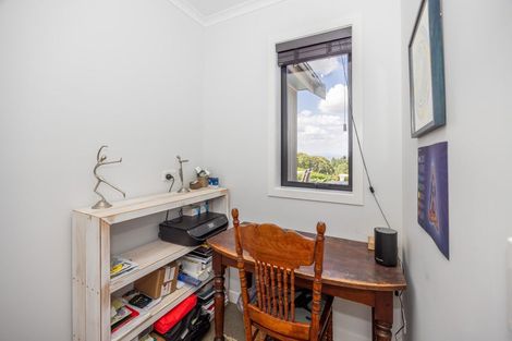 Photo of property in 33 Tiwarawara Lane, Puketotara, Te Awamutu, 3876