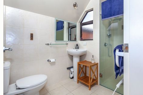 Photo of property in 613c Beach Road, Whangamata, 3620