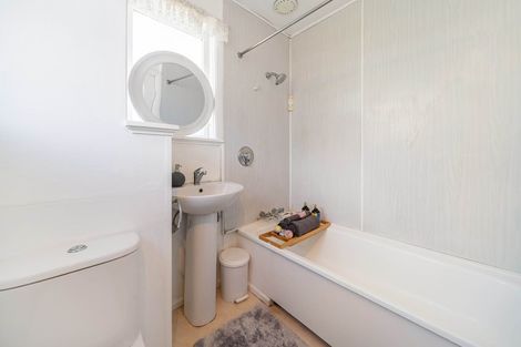 Photo of property in 68 Churton Crescent, Taita, Lower Hutt, 5011