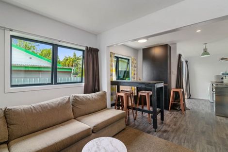 Photo of property in 16 Charles Road, Hannahs Bay, Rotorua, 3010