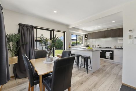 Photo of property in 8 Coach Court, Cromwell, 9310