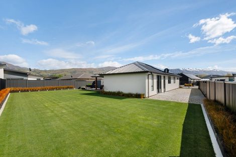 Photo of property in 10 Quigley Crescent, Cromwell, 9310