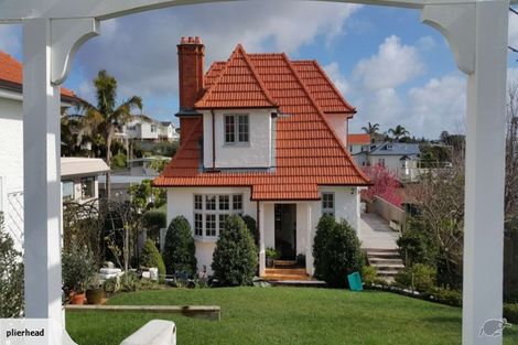 Photo of property in 24 Hauraki Road, Hauraki, Auckland, 0622