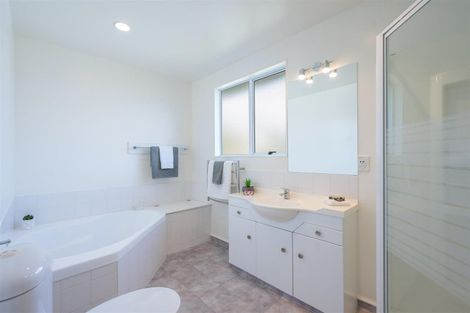 Photo of property in 30 Maitland Avenue, Stoke, Nelson, 7011