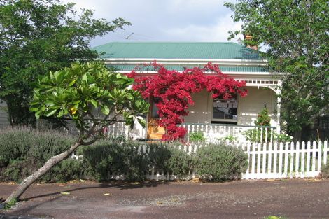 Photo of property in 13 Bayfield Road, Ponsonby, Auckland, 1011