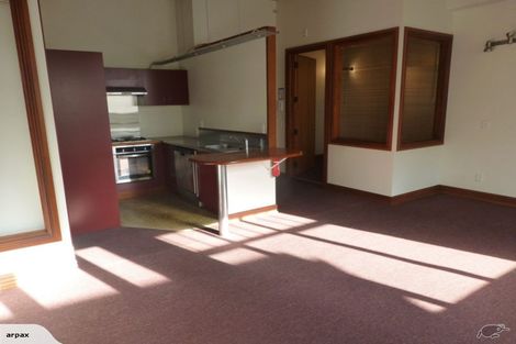 Photo of property in Pirie Street Townhouses, 28/35 Pirie Street, Mount Victoria, Wellington, 6011