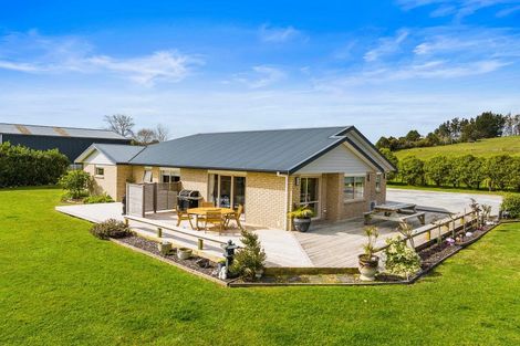Photo of property in 92 Maungakaramea Road, Puwera, Whangarei, 0178