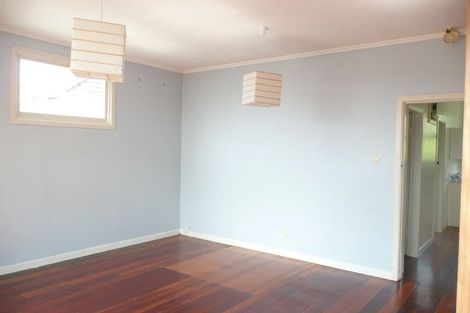 Photo of property in 12 Springfield Terrace, Kelburn, Wellington, 6012