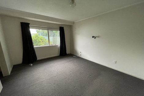 Photo of property in 2/1003 Caroline Road, Mayfair, Hastings, 4122