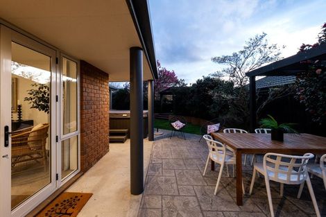 Photo of property in 1 Oaktree Lane, Bishopdale, Christchurch, 8053