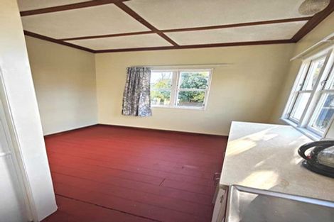 Photo of property in 9a Normanby Street, Fitzroy, New Plymouth, 4312