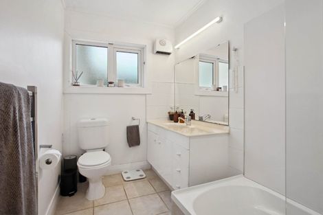 Photo of property in 8 Matheson Way, Waiau Pa, Pukekohe, 2679