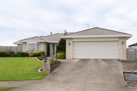 Photo of property in 16 Bowscale Place, Northpark, Auckland, 2013