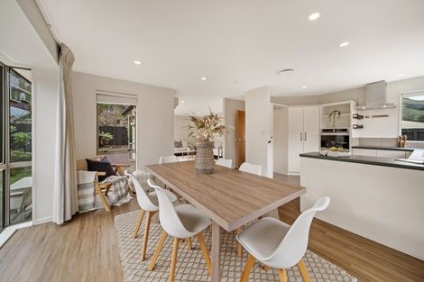 Photo of property in 2/69 Bowenvale Avenue, Cashmere, Christchurch, 8022