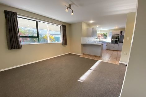 Photo of property in 2/91 Woodham Road, Linwood, Christchurch, 8062