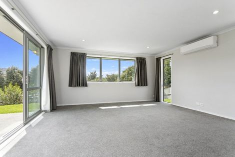 Photo of property in 60 Helenslee Road, Pokeno, 2402