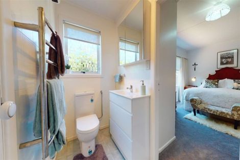 Photo of property in 14a Norton Park Avenue, Fairfield, Lower Hutt, 5011