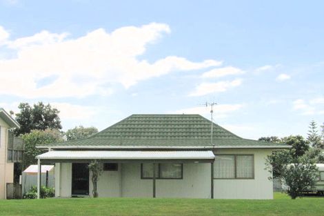 Photo of property in 1147 Papamoa Beach Road, Papamoa Beach, Papamoa, 3118