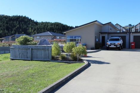Photo of property in 151 Navigation Drive, Whitby, Porirua, 5024