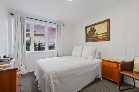 Photo of property in 105 Fairfield Road, Fairfield, Hamilton, 3214