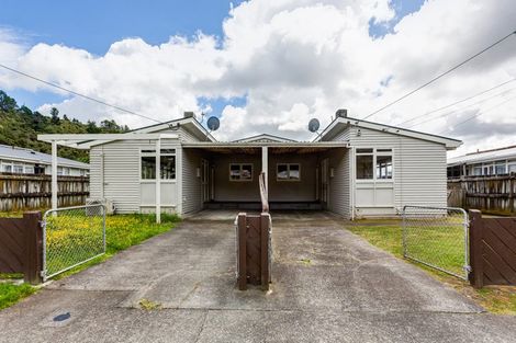 Photo of property in 30-32 Delaney Drive, Stokes Valley, Lower Hutt, 5019