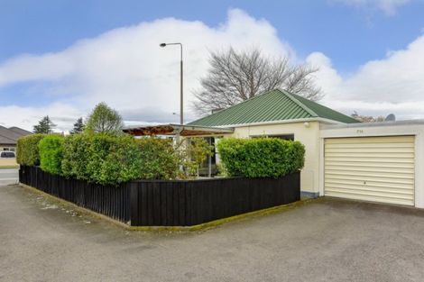 Photo of property in 1/73 Harewood Road, Papanui, Christchurch, 8053