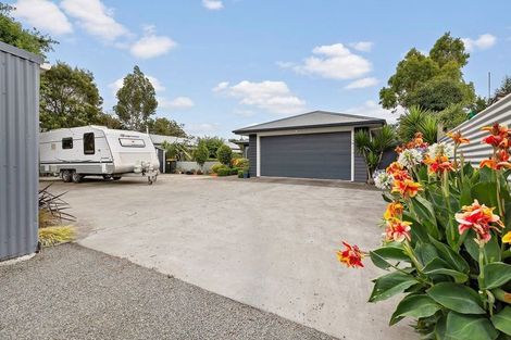 Photo of property in 50 Brooklyn Road, Carterton, 5713
