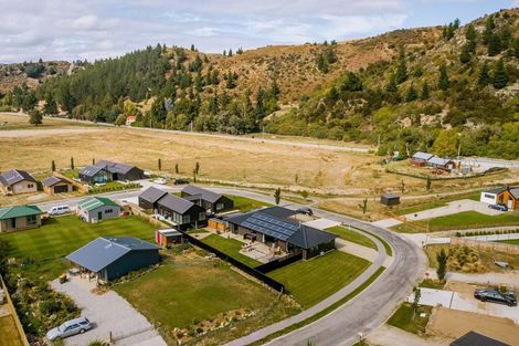 Photo of property in Luggate Park, 15 Cooper Crescent, Luggate, Wanaka, 9383