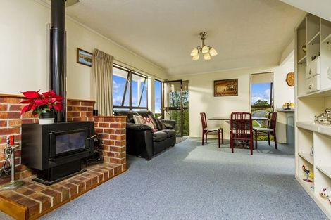 Photo of property in 1/112 Stredwick Drive, Torbay, Auckland, 0630