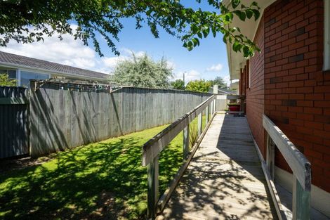 Photo of property in 19 Burn Street, Levin, 5510