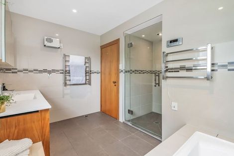 Photo of property in 8 Muir Avenue, Halswell, Christchurch, 8025