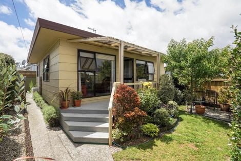 Photo of property in 1/27 Ranui Road, Stoke, Nelson, 7011