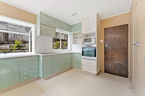 Photo of property in 603 East Coast Road, Browns Bay, Auckland, 0632