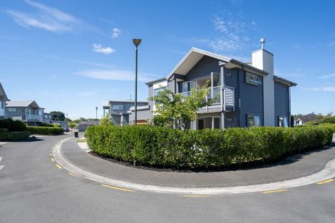 Photo of property in 3 Tucker Close, Leamington, Cambridge, 3432