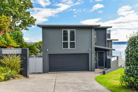 Photo of property in 24 Tupara Crescent, Kawaha Point, Rotorua, 3010