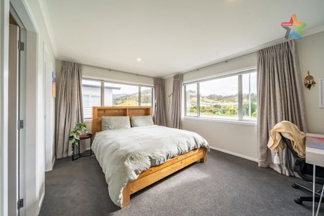 Photo of property in 59 Grovedale Square, Wainuiomata, Lower Hutt, 5014