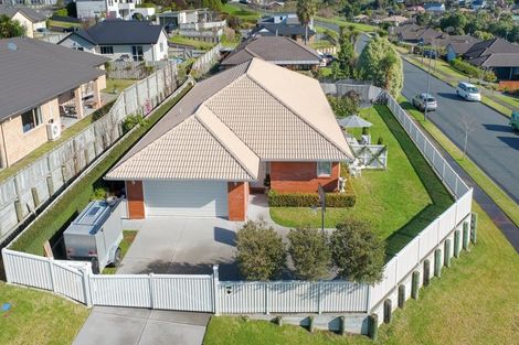 Photo of property in 2 Amy Place, Pyes Pa, Tauranga, 3112