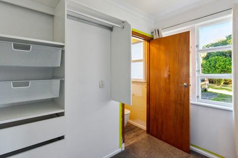 Photo of property in 30 Ngaio Road, Waikanae, 5036