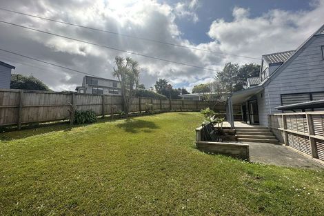 Photo of property in 2/4 Morton Avenue, Forrest Hill, Auckland, 0620