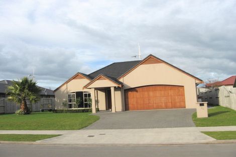 Photo of property in 32 Alconbury Drive, Rototuna North, Hamilton, 3210