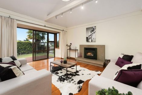 Photo of property in 284a Otumoetai Road, Otumoetai, Tauranga, 3110