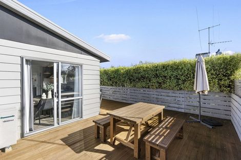 Photo of property in 11a Dallas Place, Leamington, Cambridge, 3432